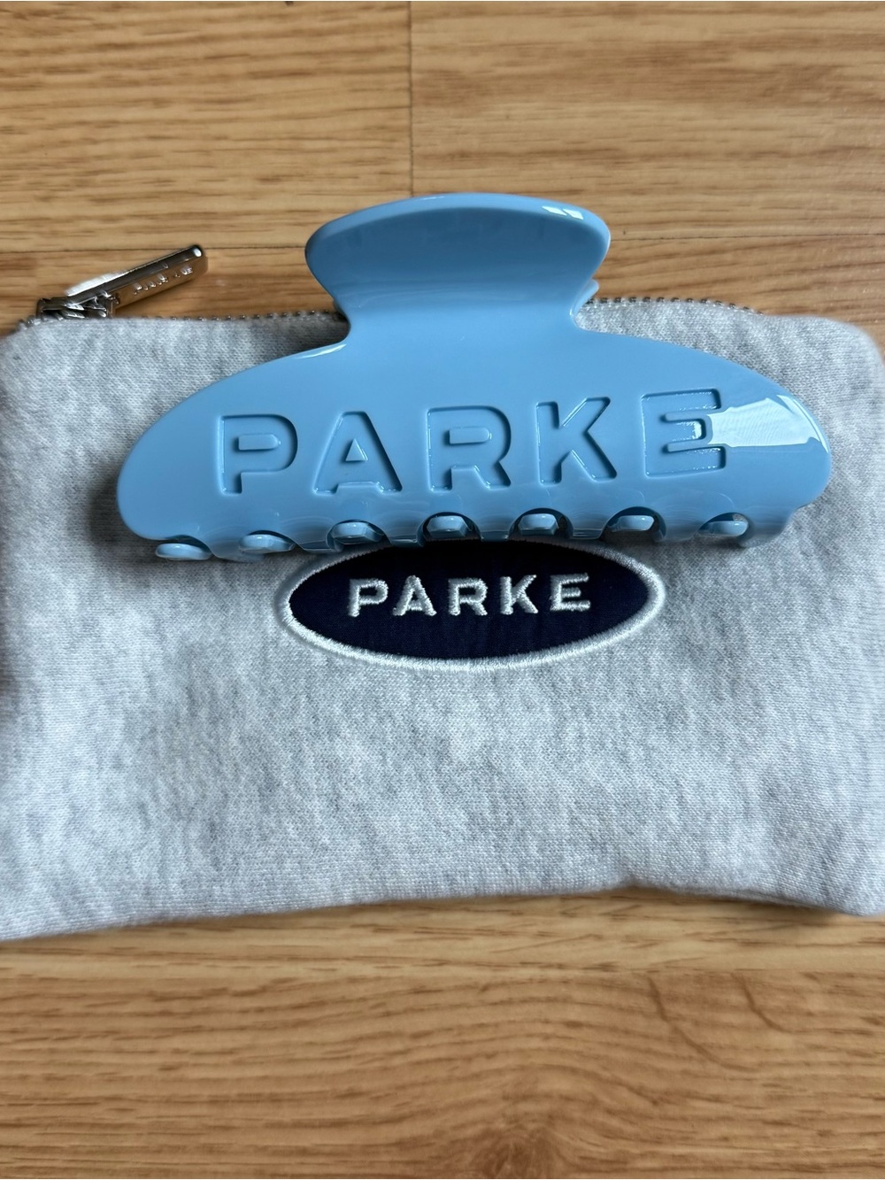PARKE Claw Clip in Carolina Blue Brand New with Pouch